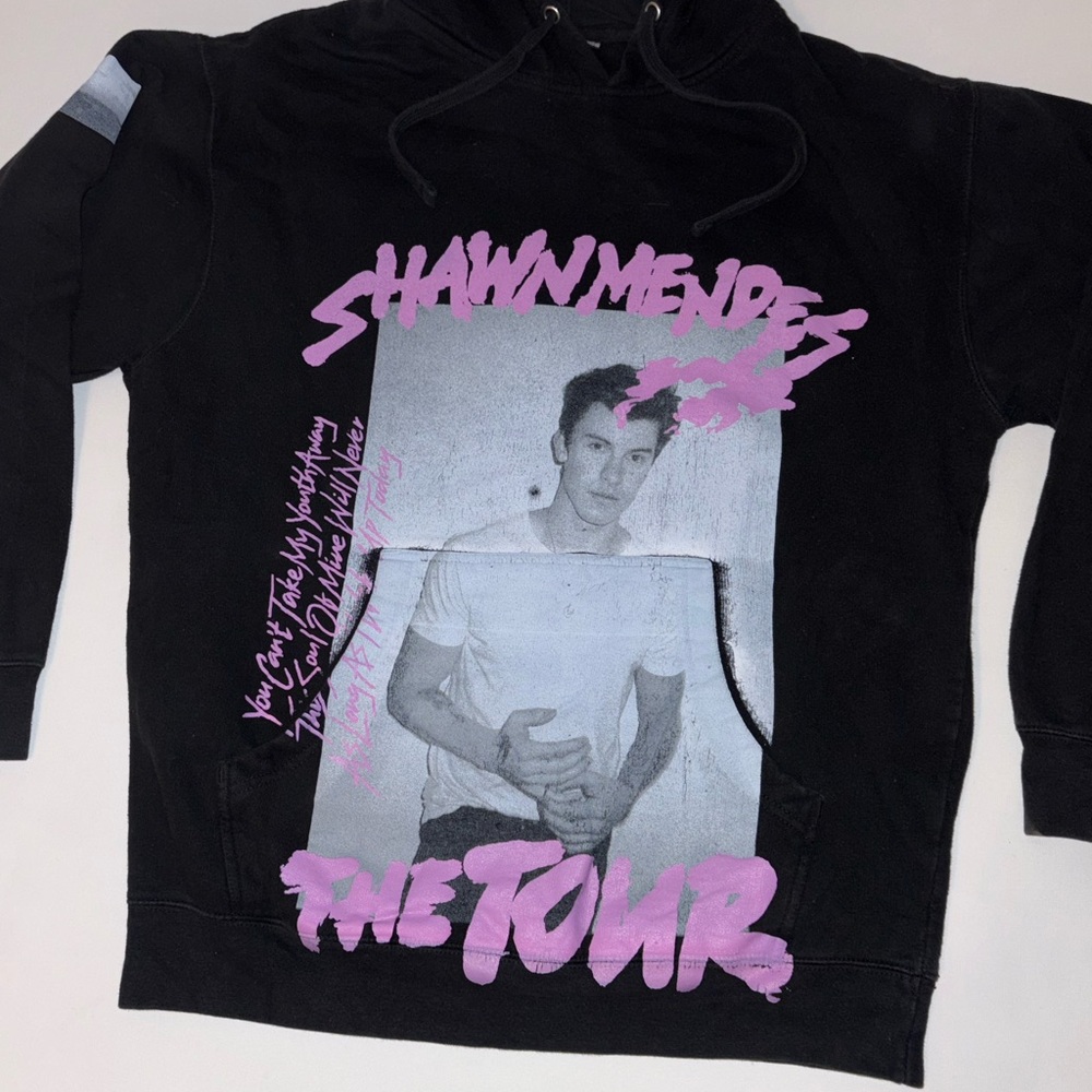 🎙️ 2019 SHAWN MENDES YCTMYA THE TOUR CONCERT BLACK LONG SLEEVE PULLOVER HOODIE - Picture 2 of 12